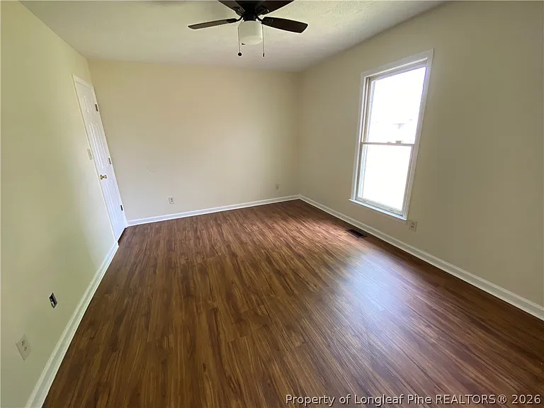 1175 Helmsley Dr — Photo 19