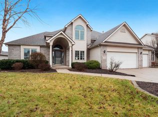 2307 Nettlecreek Dr, Fort Wayne, IN