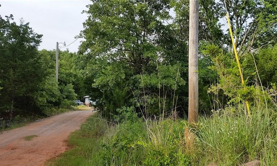 2nd image of 18801 Bounbonais Creek Rd