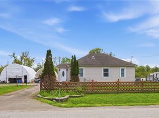 2934 Baker Rd, Niagara Falls, ON L2G 0K3