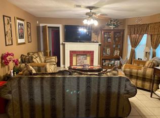 215 Avenue J, Conroe, TX 77301