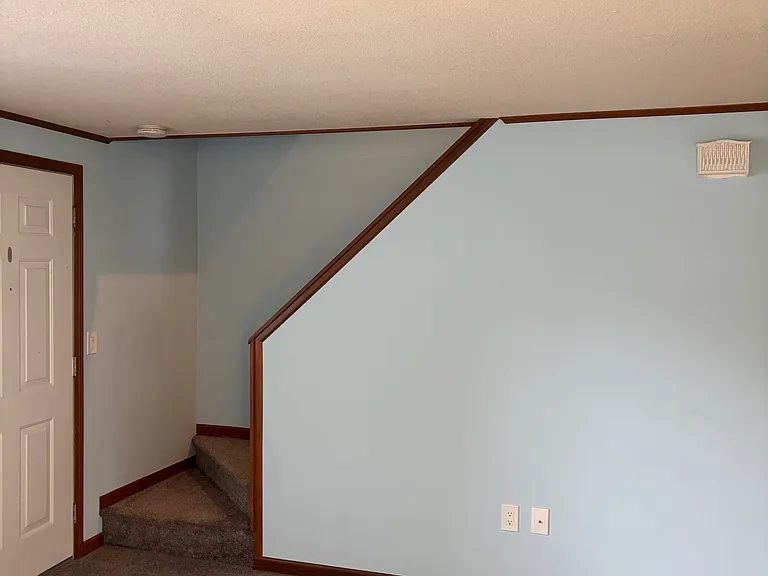 155B Pennsylvania Ave E — Photo 5