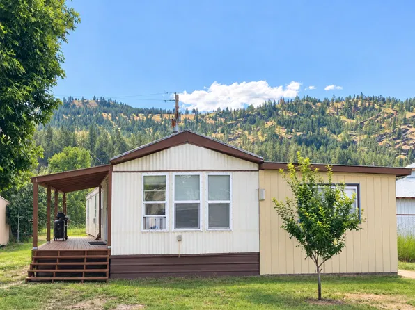 3360 Big Flat Rd Trailer 53, Missoula, MT 59804