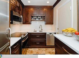 2970 NE 16th Ave APT 102, Oakland Park, FL 33334