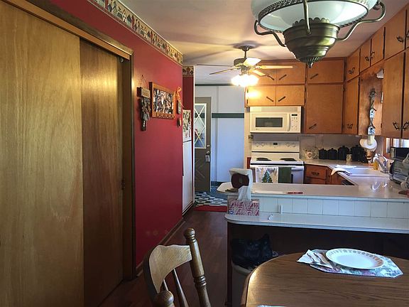 2nd image of 1515 E D St