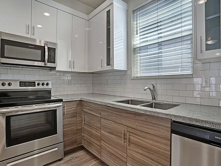North Metro Townhomes — Photo 14