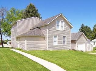 255 1st Ave NE, Harmony, MN 55939