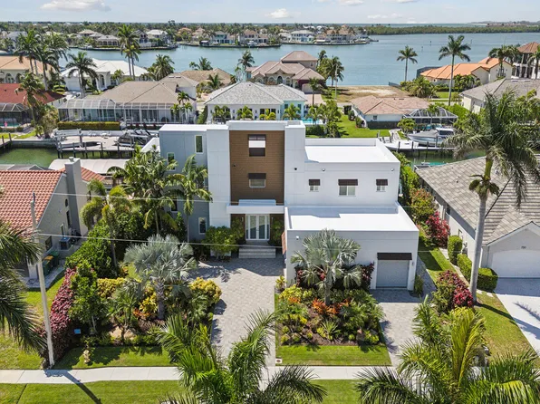 724 Plantation Ct, Marco Island, FL 34145