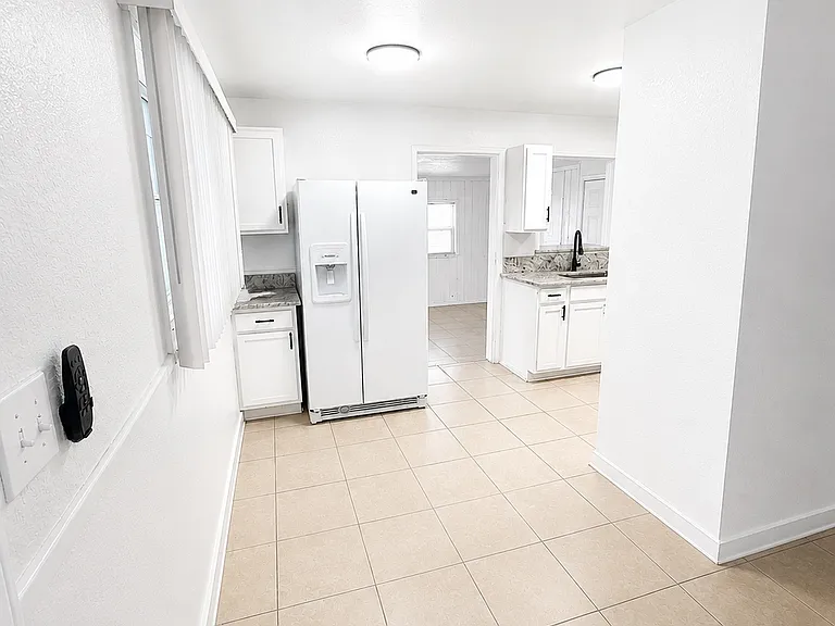 3rd Jpv St — Photo 4