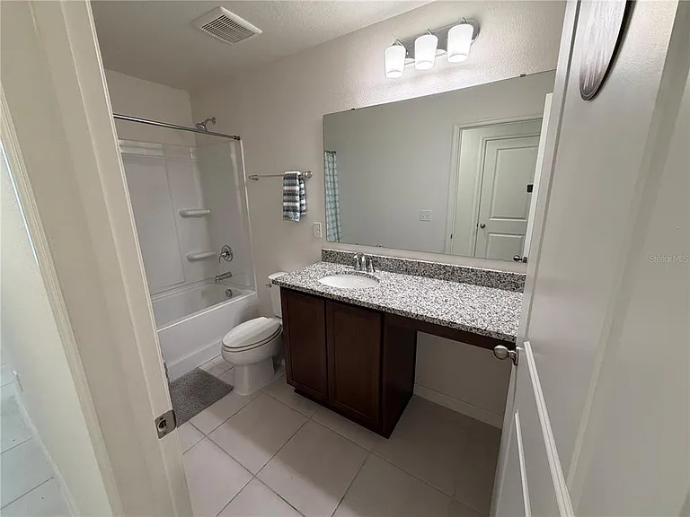 3147 Cedar Crossing Blvd — Photo 9