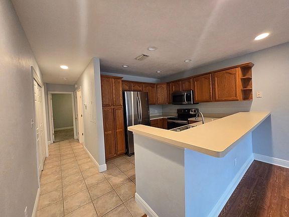 4th image of 2631 NW 104th Ct APT B