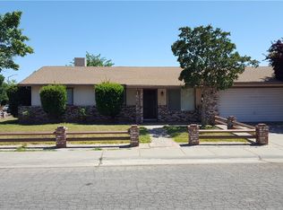2097 North St, Corning, CA 96021