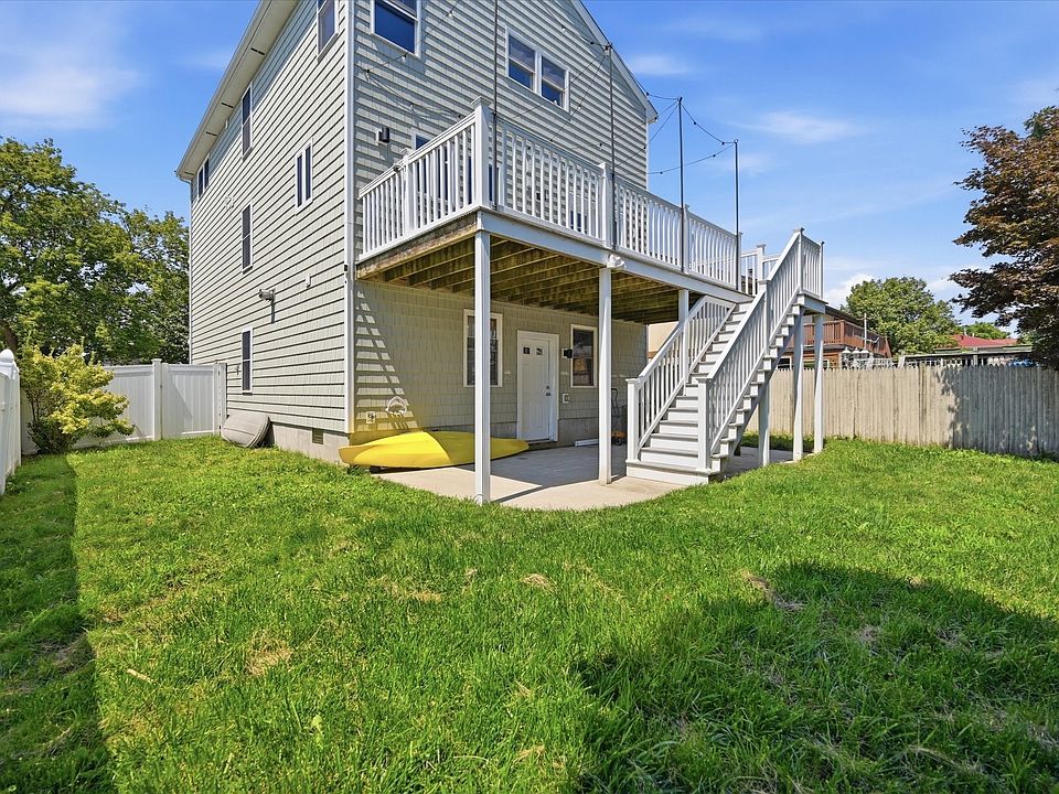 53 Osborne St, New Bedford, MA 02740 | MLS #73560016 | Zillow