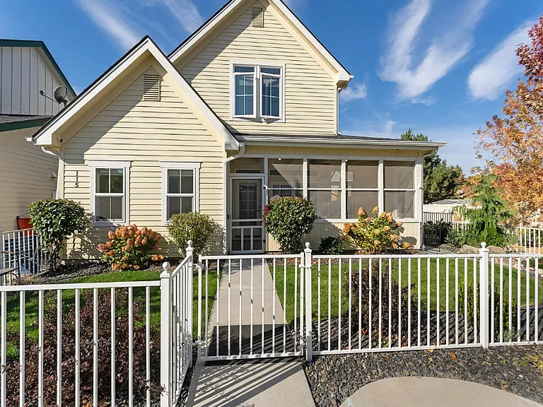 115 S Mathie Way — Photo 35