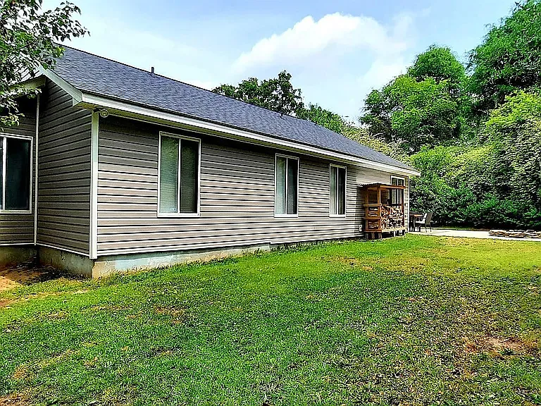 316 Ridgestone Dr — Photo 2
