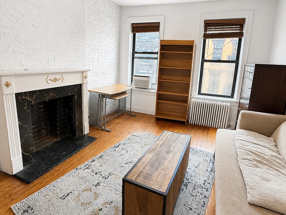 148 Sullivan St #18