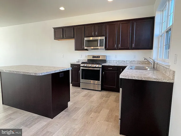 1870 Shady Ln #337 — Photo 19