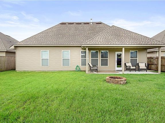 5th image of 42192 Atmore Pl