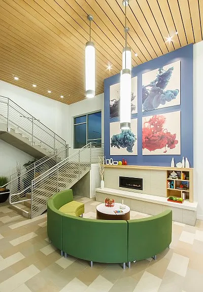 Long Beach Senior Arts Colony — Photo 1