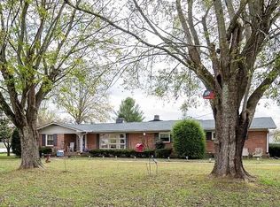 121 Joe Tittsworth St, Smithville, TN 37166