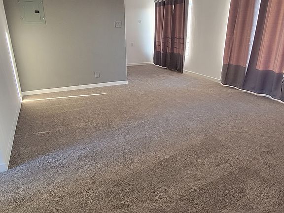 4th image of 450 25th Ave APT 4