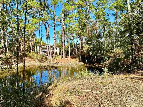 40707 Canal Cir #53, Fairhope, AL 36532