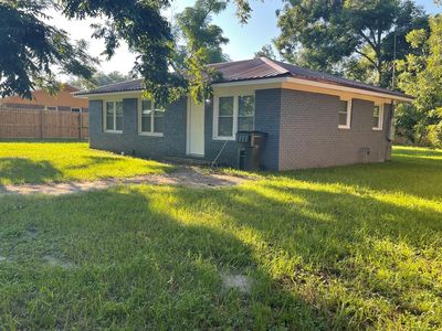 17 Young St, Hazlehurst, GA, 31539