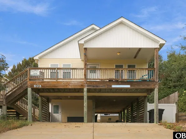 604 3rd St, Kill Devil Hills, NC 27948