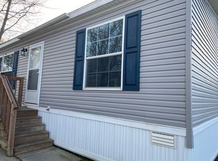 3337 Sparrow #200, Burton, MI 48519