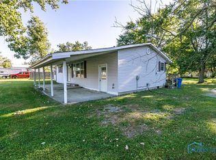 10818 The Bend Rd, Defiance, OH 43512