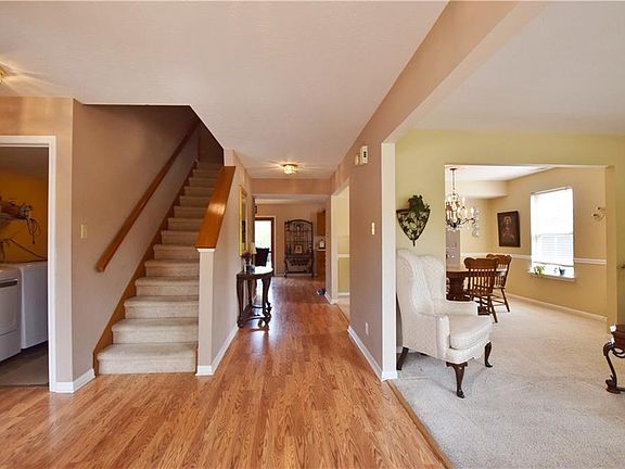 5th image of 10324 Sage Ct