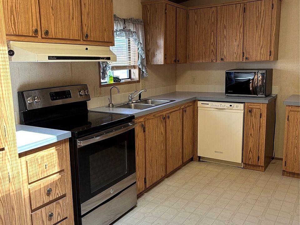 2nd image of 9101 Steilacoom Road SE #158