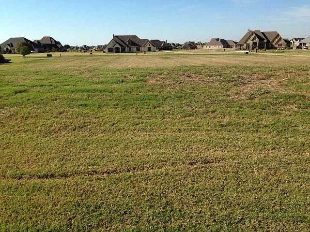 2nd image of 1530 Winding Creek Ln