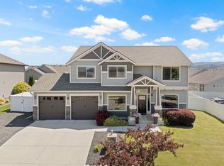 1115 S McMillan Rd, Greenacres, WA 99016