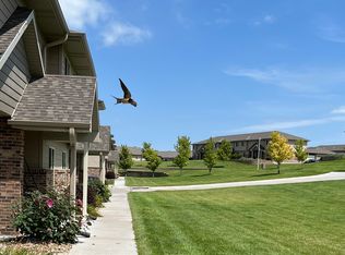 4812 10th Ave, Kearney, NE 68845