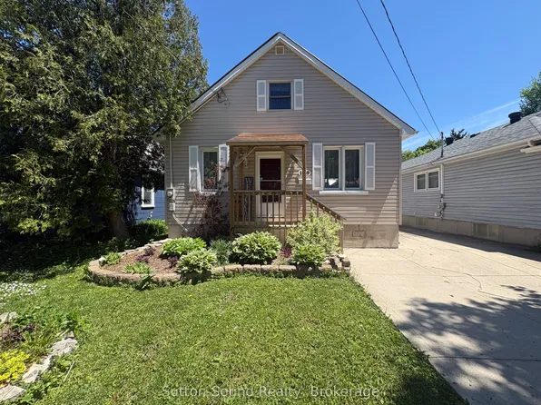 1139 4th Ave W, Owen Sound, ON N4K 4W3