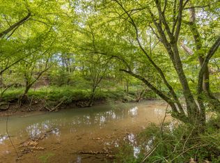 812 Lovely Bluff Rd, Rocky Top, TN 37769