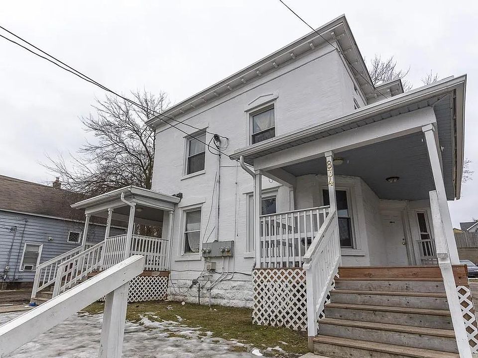1st image of 834 Sherman St SE APT A