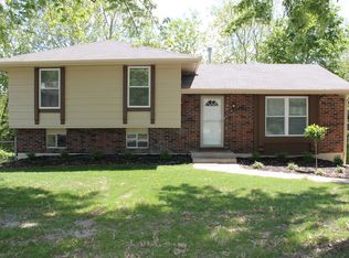 4929 NW Fisk Ave, Kansas City, MO 64151