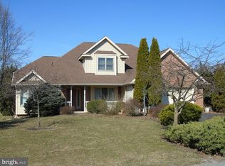 3255 Saint Andrews Dr, Chambersburg, PA