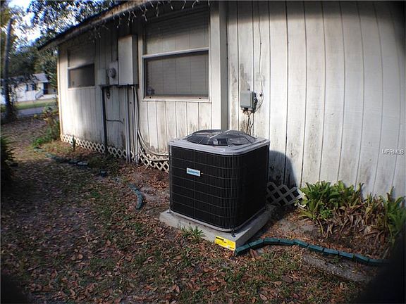 4th image of 4215 Garden Ln