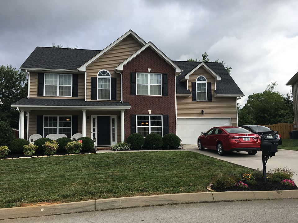 1st image of 1558 Chariot Ln