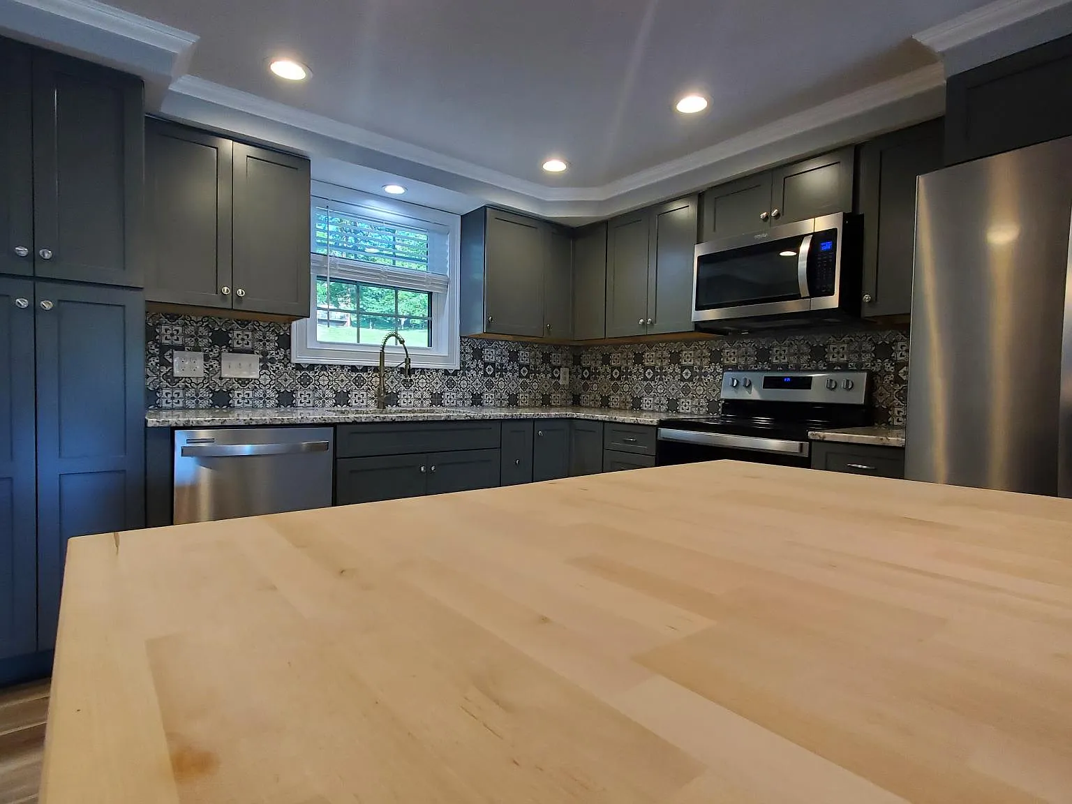 Chestnut Hls, New Hartford — Photo 4