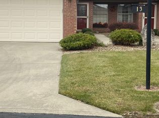 13 Ridgewood Dr, Willard, OH 44890