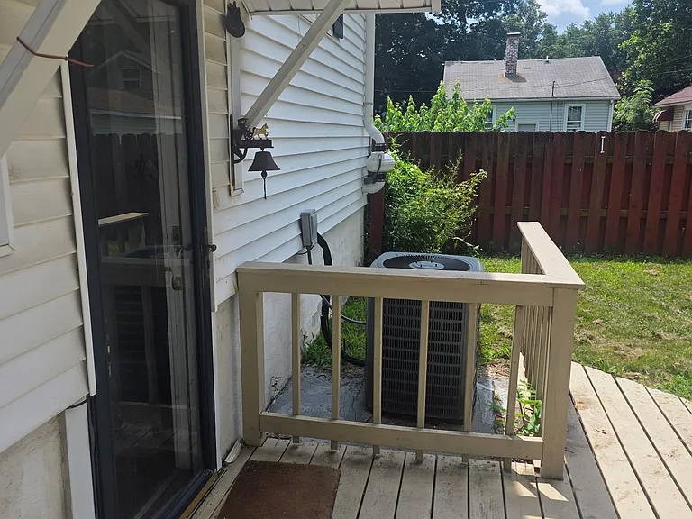 2203 N Jasper St — Photo 5