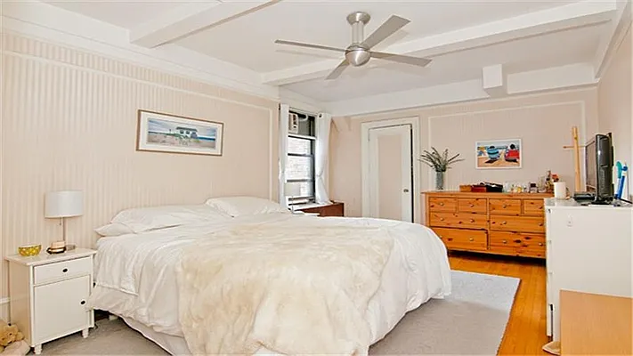 Sold by Fenwick Keats Real Estate | media 12