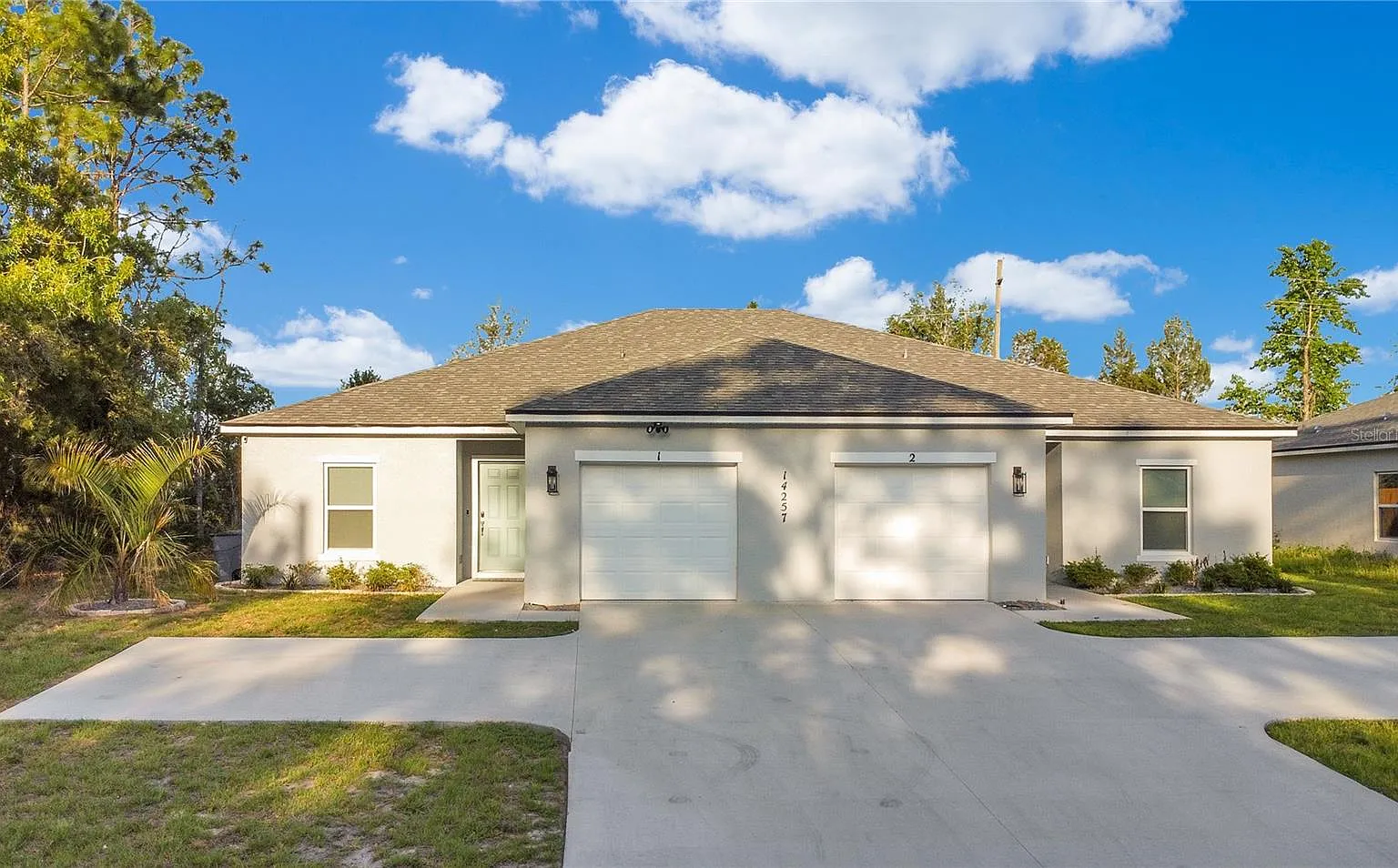 3 bed, 2.0 bath, 1215 sqft, $2,400 — Photo 1
