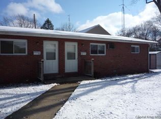 1036 Centre St, Springfield, IL 62704