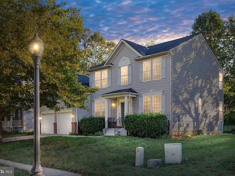 1st image of 221 Aidan Dr