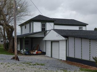 1234 Misty Hills Cir, Blacksburg, VA 24060